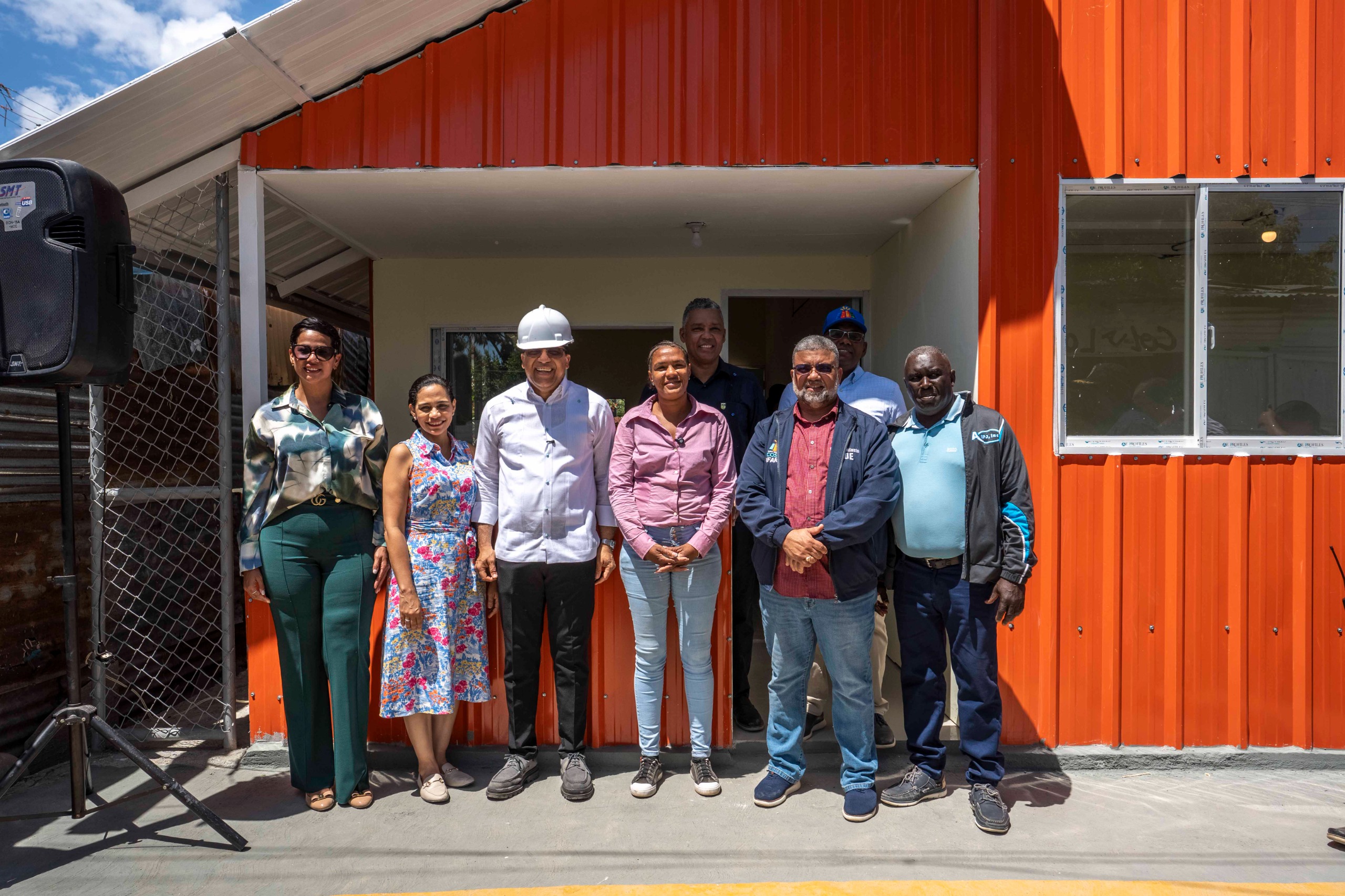 Entrega vivienda.jpg